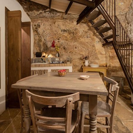 Case-Grotte Degli Avi, Esperienza Abitativa In Grotta Modica Luaran gambar