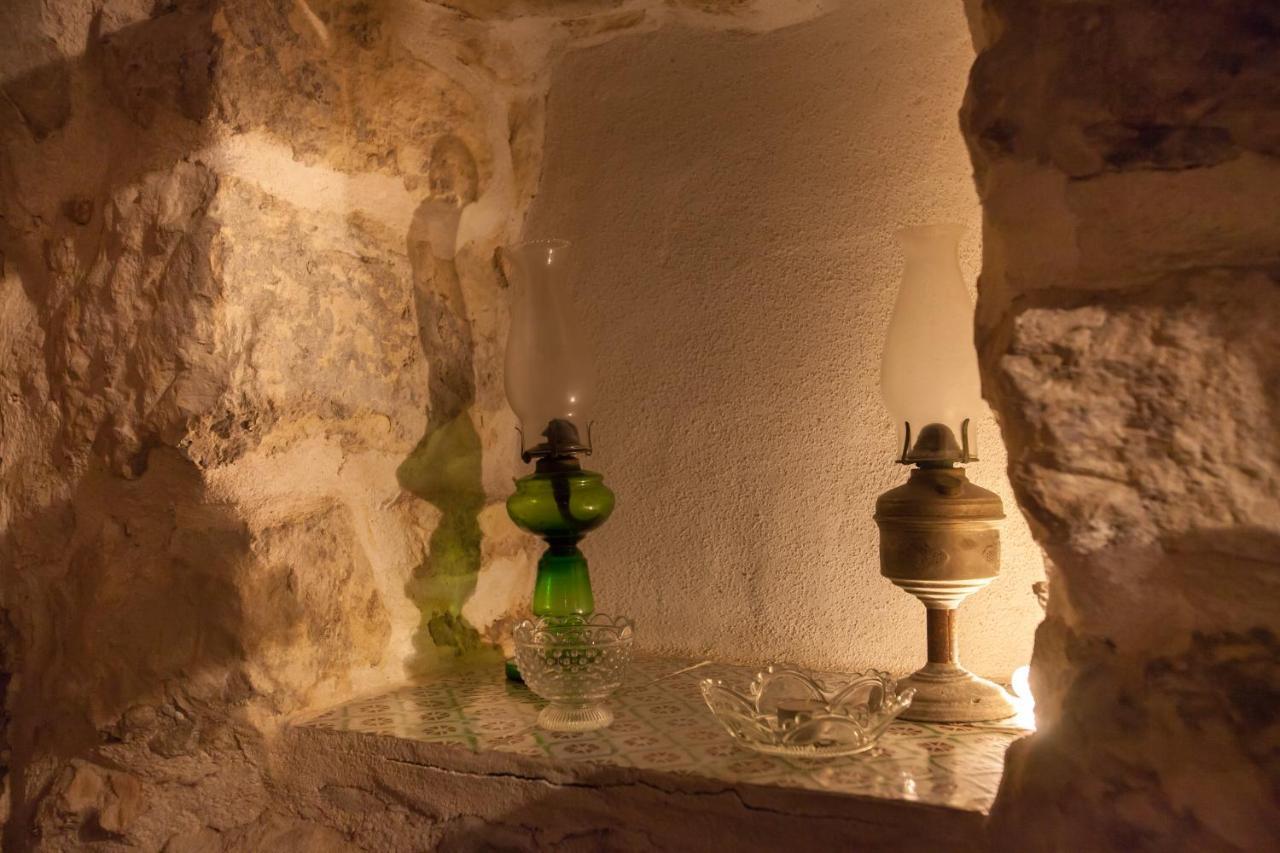 Case-Grotte Degli Avi, Esperienza Abitativa In Grotta Modica Luaran gambar